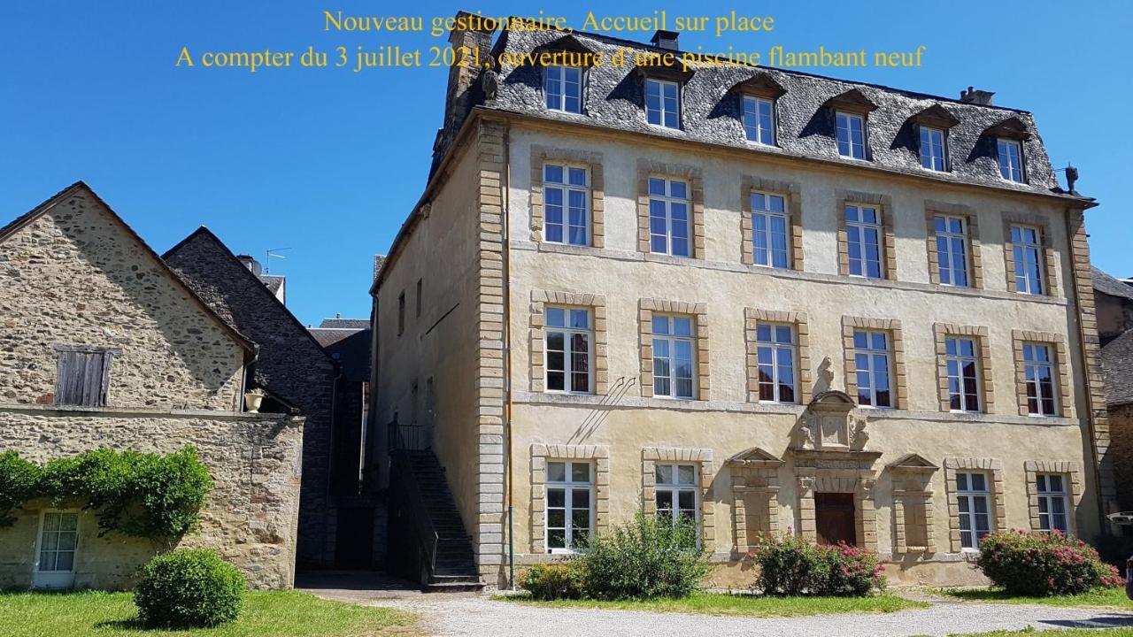 Saint-Geniez-dʼOlt Chateau Ricard מראה חיצוני תמונה